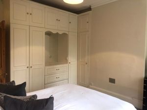Bedroom- click for photo gallery
